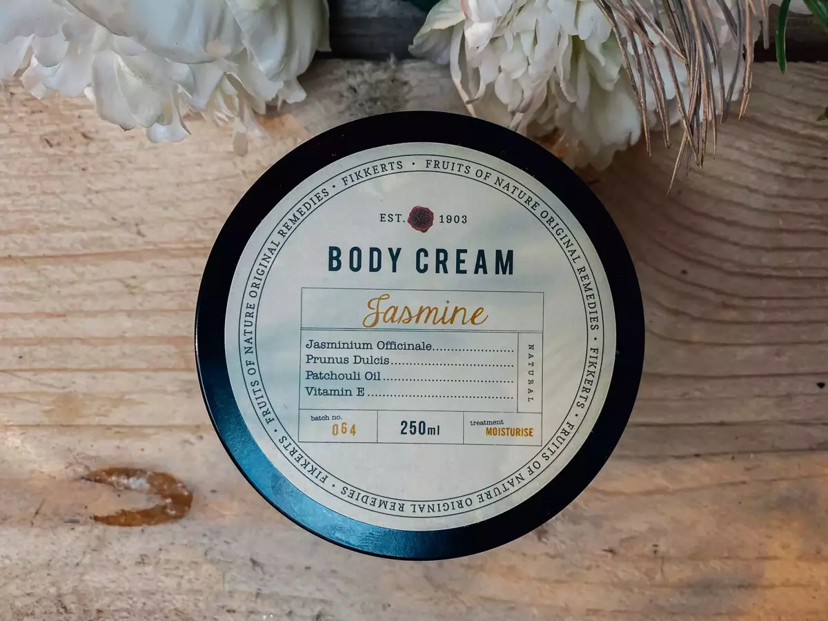 Body Cream - Jasmine - 250ml - image 1
