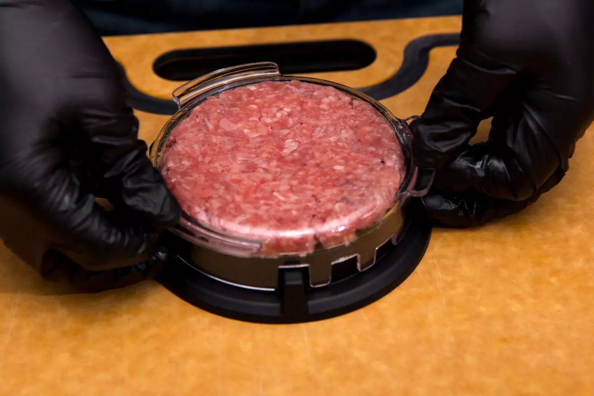 Broil King Deluxe Burger Press - image 1