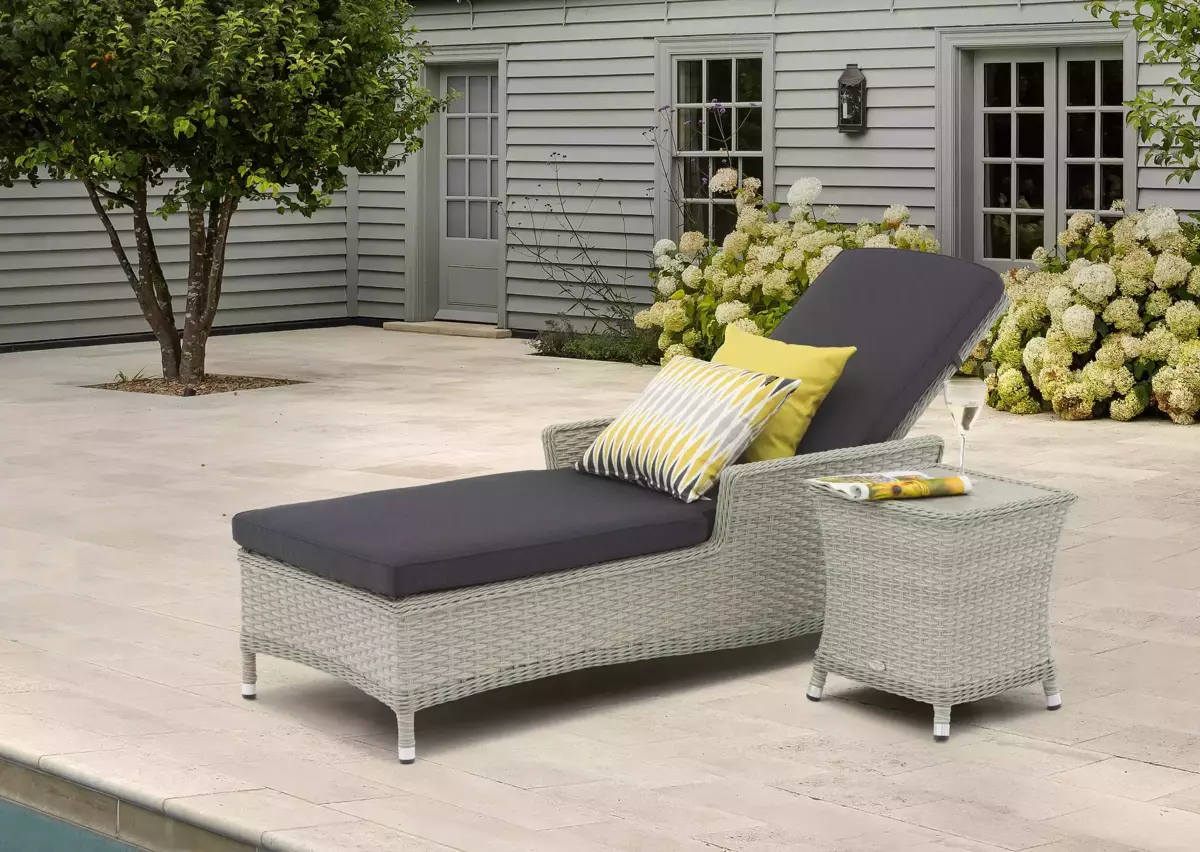 Chatsworth Sun Lounger With Coffee Table - image 1