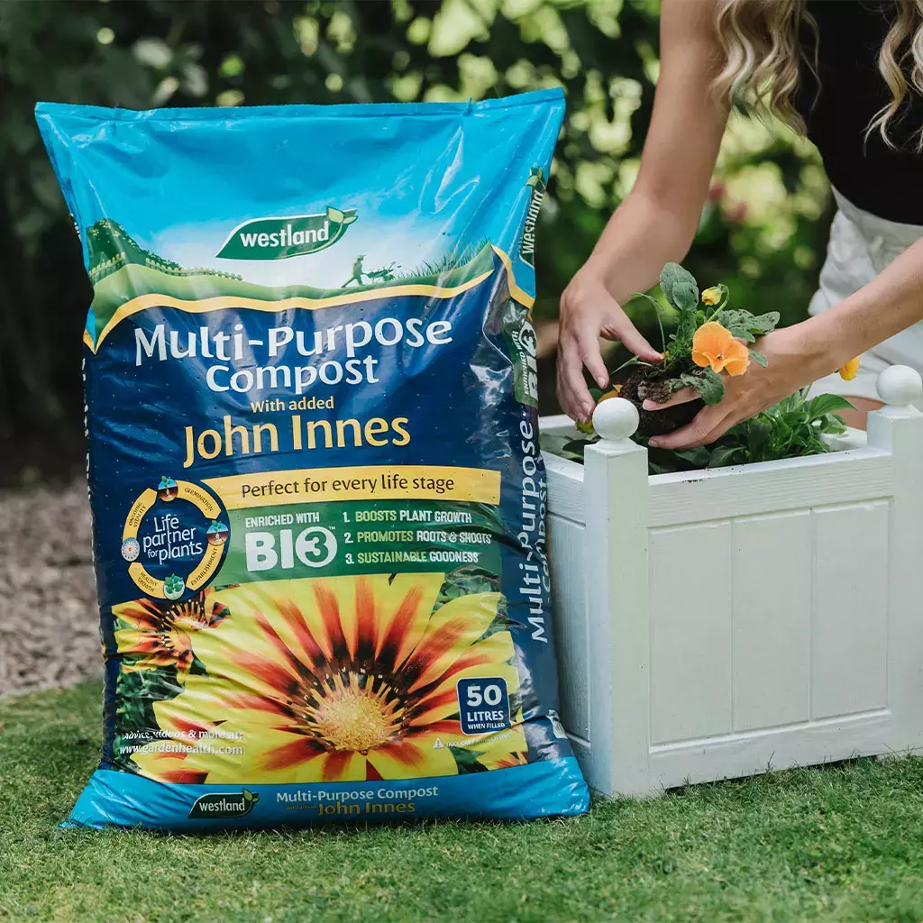 Multi Purpose Compost with John Innes - 25L - image 1