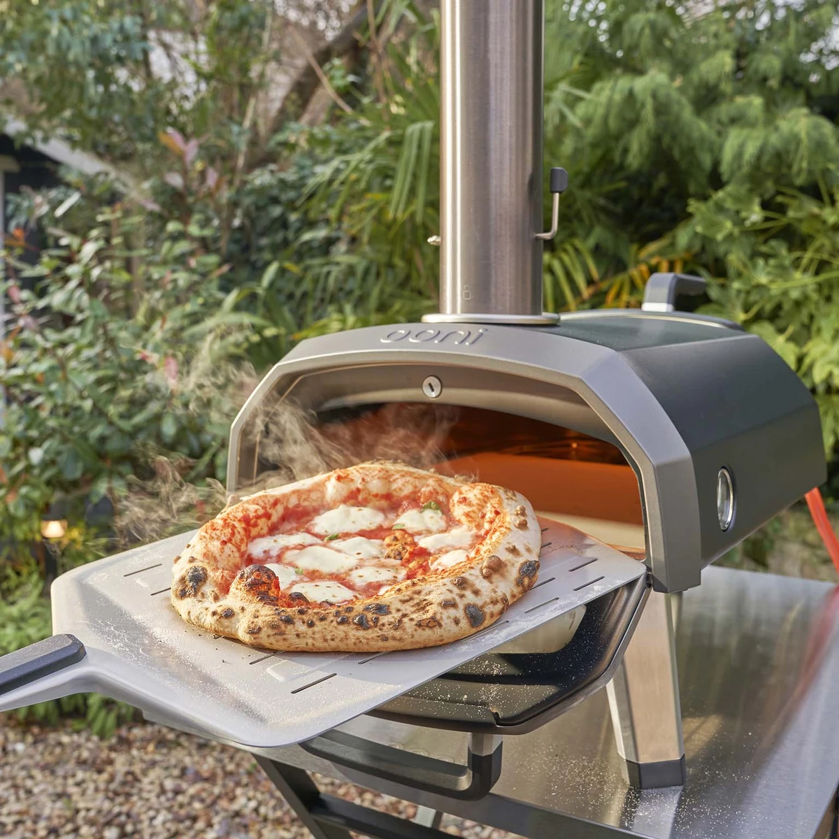 Ooni Karu 12G Pizza Oven - image 1