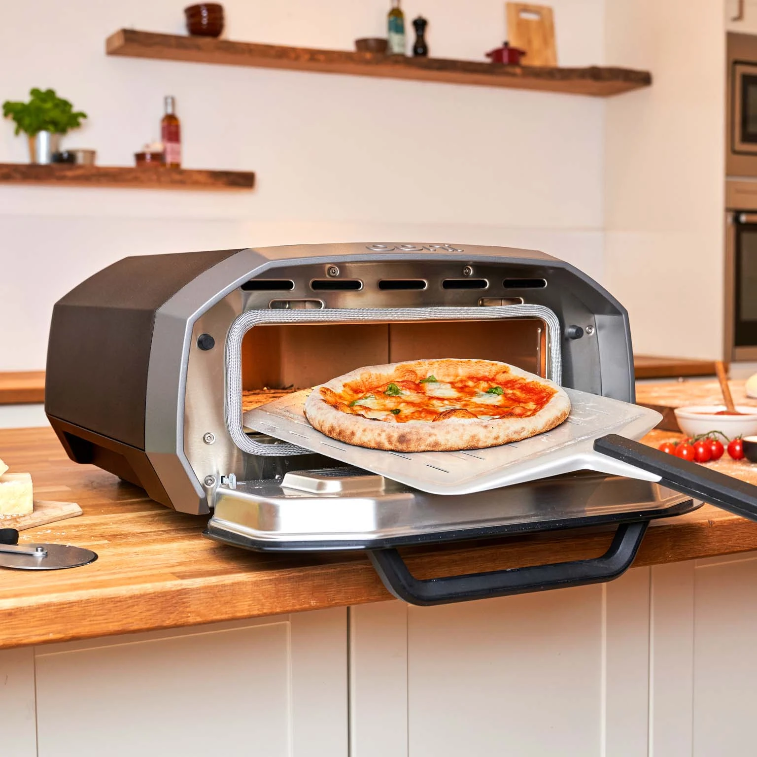 My First Cook with the Ooni Fyra 12 Pizza Oven! - Got 2 Eat Pizza