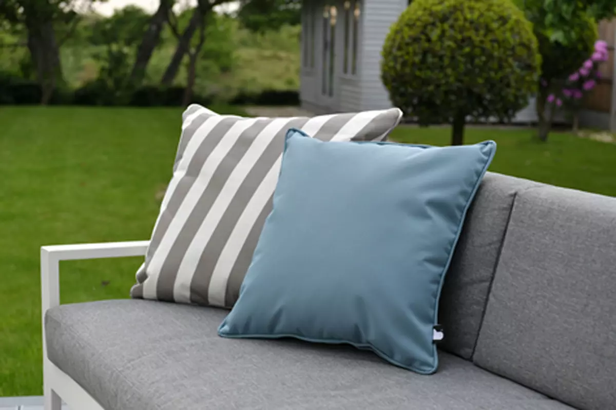 Splash-proof Cushion - Oblique Stripe Silver Grey - image 2