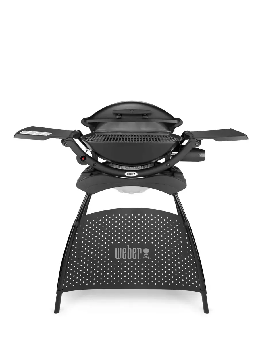 Weber Q 2000 With Stand